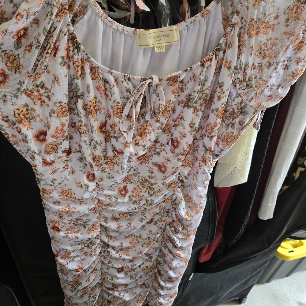 Floral Ruched Women's Top - White and Orange